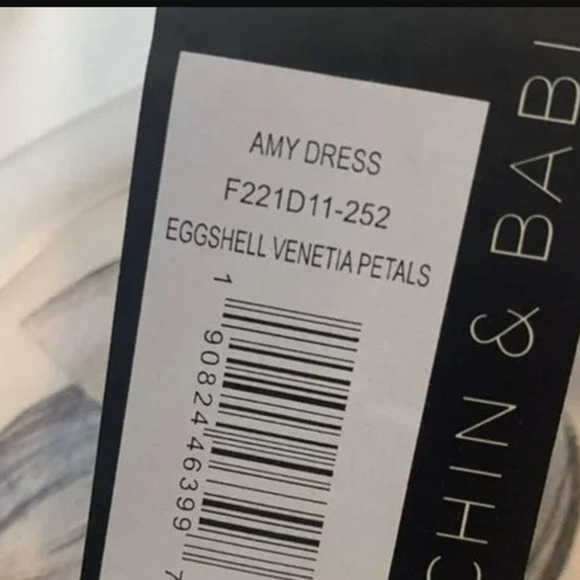 SACHIN + BABI Dress Size 8 NEW AMY Eggshell Venetia Petals Floral Satin - Picture 3 of 9